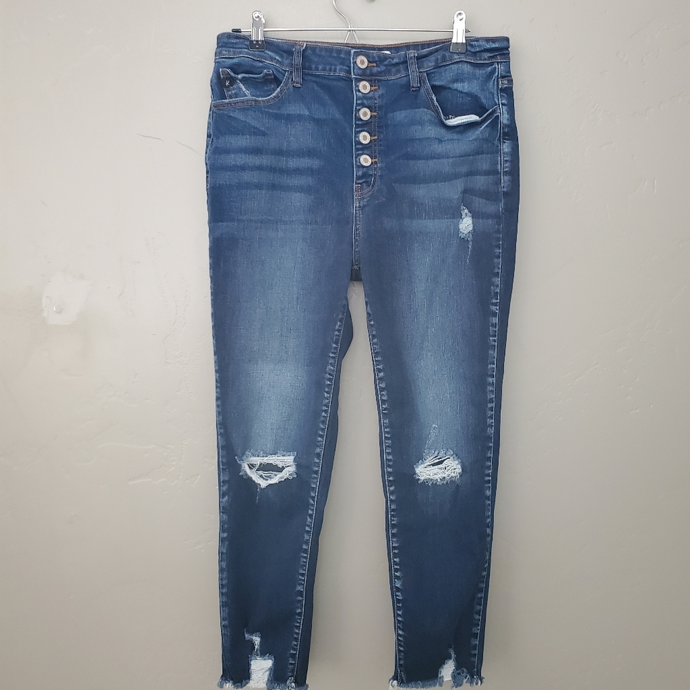 KanCan High-rise Distressed Jeans  5 button 13/30